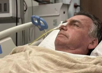Bolsonaro segue tratamento após cirurgia de hérnia