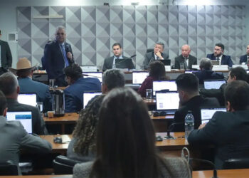 CPMI do INSS convoca dono do Banco Master e governador Zema