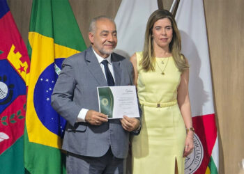 Medalha Desembargador Hélio Costa homenageia advogado Jorge Ferreira em Ipatinga