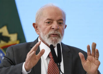 Lula afirma que vetará PL da Dosimetria e nega acordo do governo com o Congresso