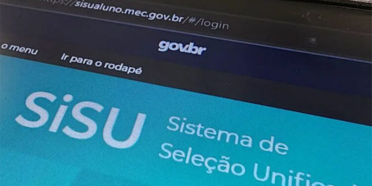 Sisu: confira os dez cursos e instituições com mais vagas ofertadas