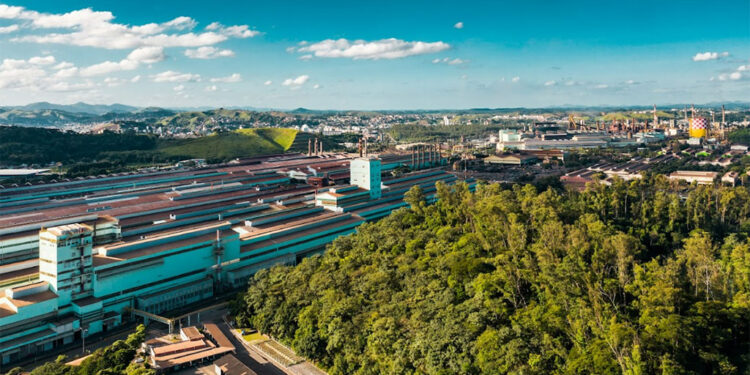 Usiminas prorroga inscrições do Programa de Entrada 2026 até 8 de dezembro