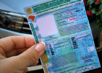 Renovação automática da CNH beneficia condutores com até 70 anos; entenda as regras