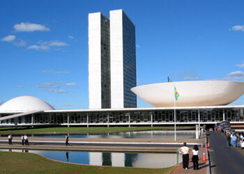 O custo Brasil – LEGISLATIVO: Você sabe quanto custa o Legislativo brasileiro?