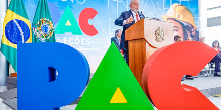 Transparência Internacional alerta para riscos de corrupção no PAC de Lula