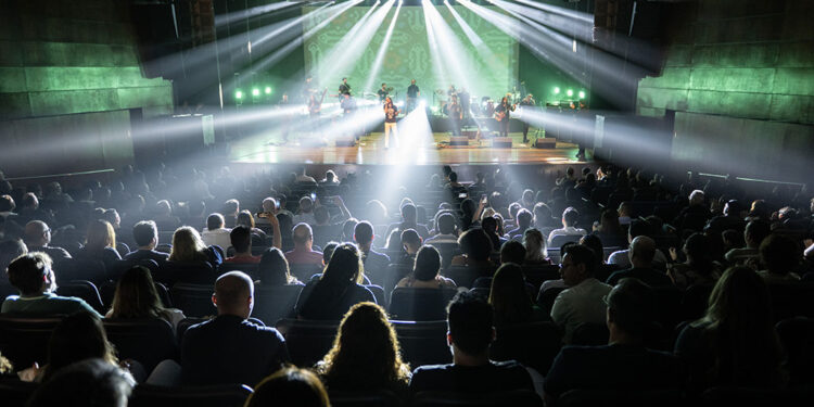 Forró, rock nacional, stand up e espetáculo infantil abrem o Festival de Verão Vale do Aço 2026