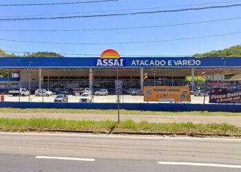 Assaí Atacadista reduz expansão e estuda venda de lojas deficitárias