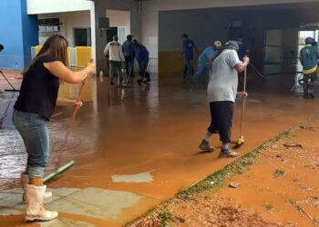 Tromba d’água provoca alagamentos e danos em Ubaporanga