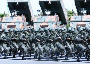 Prisão de Maduro leva Lula a convocar cúpula das Forças Armadas