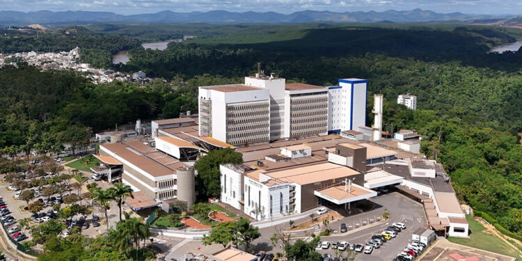 HMC é considerado um dos melhores do Brasil pela revista americana Newsweek