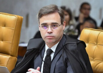 André Mendonça diz que dará “carta branca” à PF no caso Banco Master