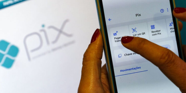 Novas regras do Pix entram em vigor com foco no combate a fraudes; veja mudanças
