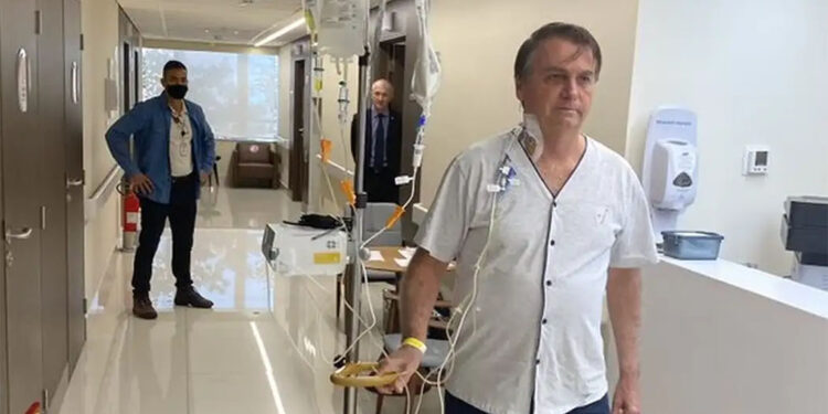 Alexandre de Moraes autoriza prisão domiciliar de Bolsonaro