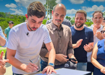 Governo de Minas transfere capital para Ipatinga e anuncia investimentos para o Vale do Aço