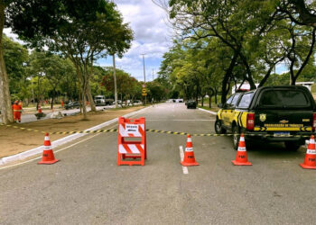 Avenida Burle Marx é interditada para preparação da festa de aniversário de Ipatinga