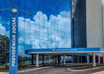 INSS inicia pagamento antecipado do 13º salário para aposentados e pensionistas