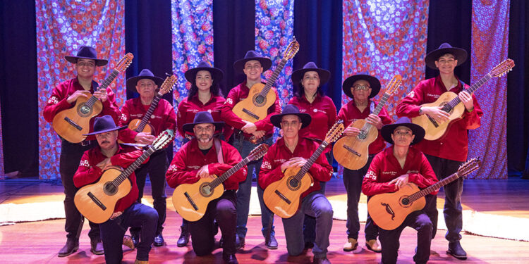 Projeto “Circulação Violaço” inicia turnê gratuita com música de raiz e a identidade mineira