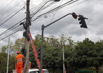 Prefeitura começa instalar equipamentos de fiscalização eletrônica de trânsito em Ipatinga