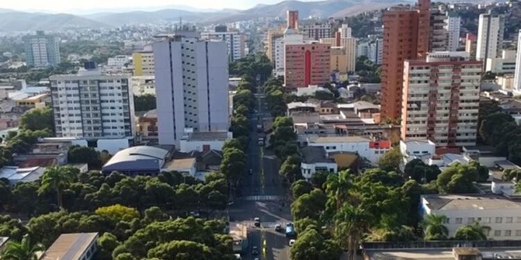 Governador Valadares debate futuro das cidades e condomínios