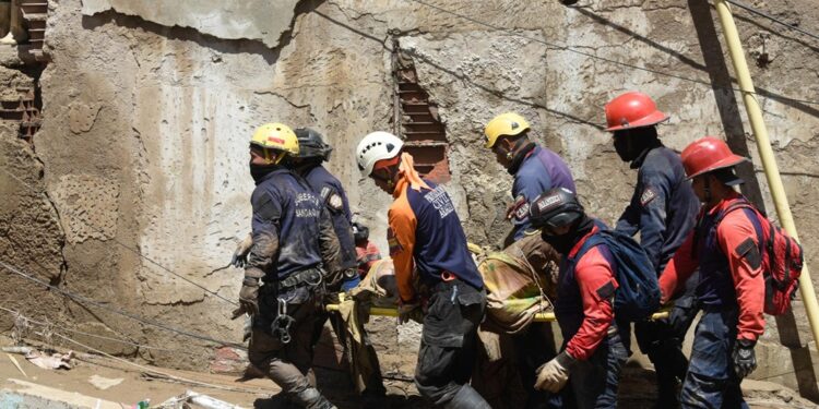 Mortes por terremotos na Venezuela chegam a 920