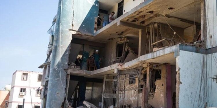 Dois terremotos atingem Venezuela e deixam dezenas de mortos