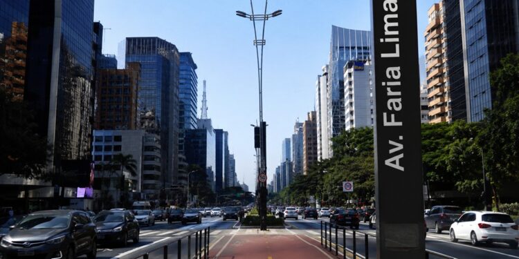 A Faria Lima não é maior que o Brasil