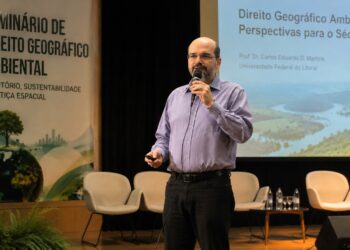 UFMG sedia seminário sobre Direito Ambiental Geográfico
