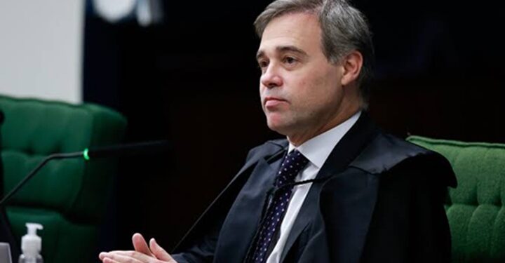 STF autoriza inquérito contra Lulinha por tráfico de influência