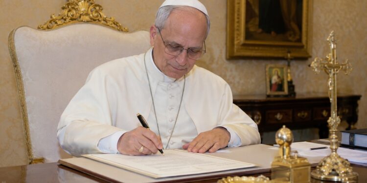 Grupo católico tradicionalista recorre de excomunhão decretada pelo Vaticano
