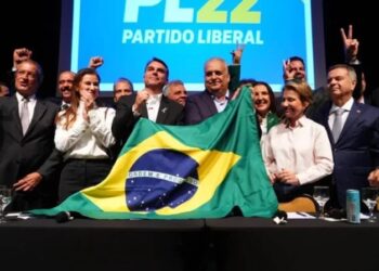 Escolha de Gaspar como vice foca a intenção de Flávio no combate à criminalidade e investigações federais