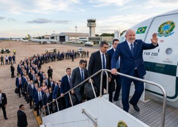 Contradição, hipocrisia e manipulação