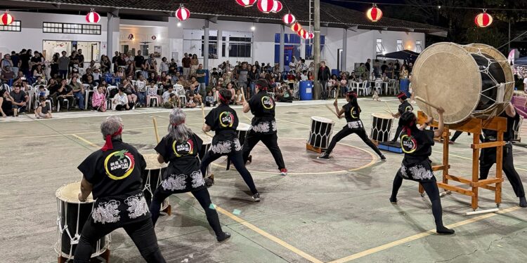 Festival Bon Odori celebra cultura japonesa em Ipatinga