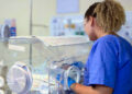 Nos seis primeiros meses de 2026, FSFX registra mais de 300 atendimentos pelo SUS nas UTIs Neonatal e Pediátrica do HMC