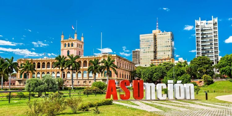 Buscas de brasileiros pelo Paraguai saltam 900% após a eleição presidencial