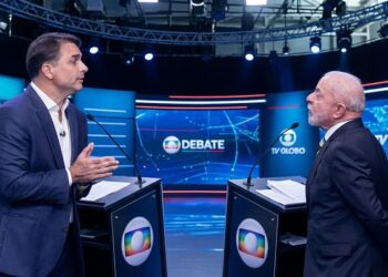 Campanhas de Lula e Flávio assinam regras do último debate