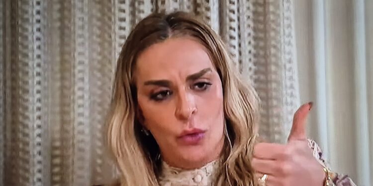 Roberta Luchsinger cita inquéritos sigilosos sobre Lula