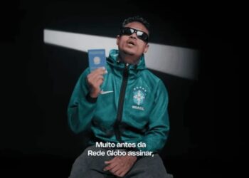 Entenda por que o vídeo do MC Cabelinho com críticas a Flávio foi derrubado do Instagram