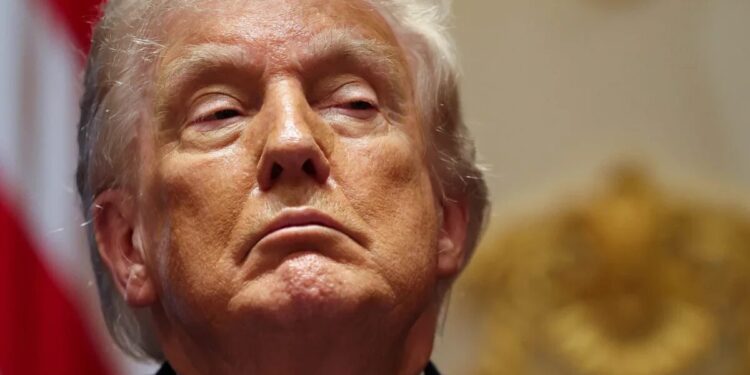 Trump chama eleição brasileira de “desgraça” e diz que vai conversar com Lula